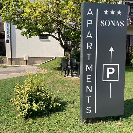Apartman Sonas With Free Private Parking Karlovac Luaran gambar