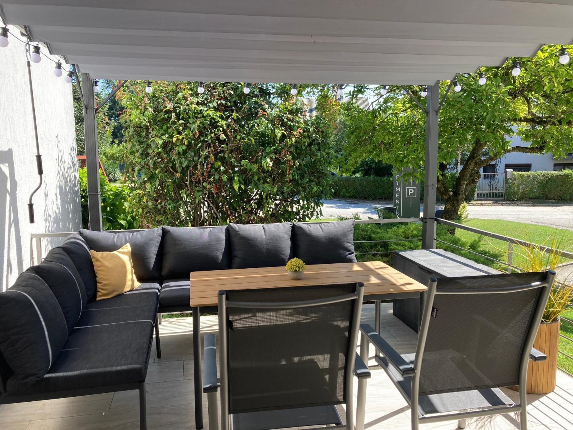 Apartman Sonas With Free Private Parking Karlovac Luaran gambar