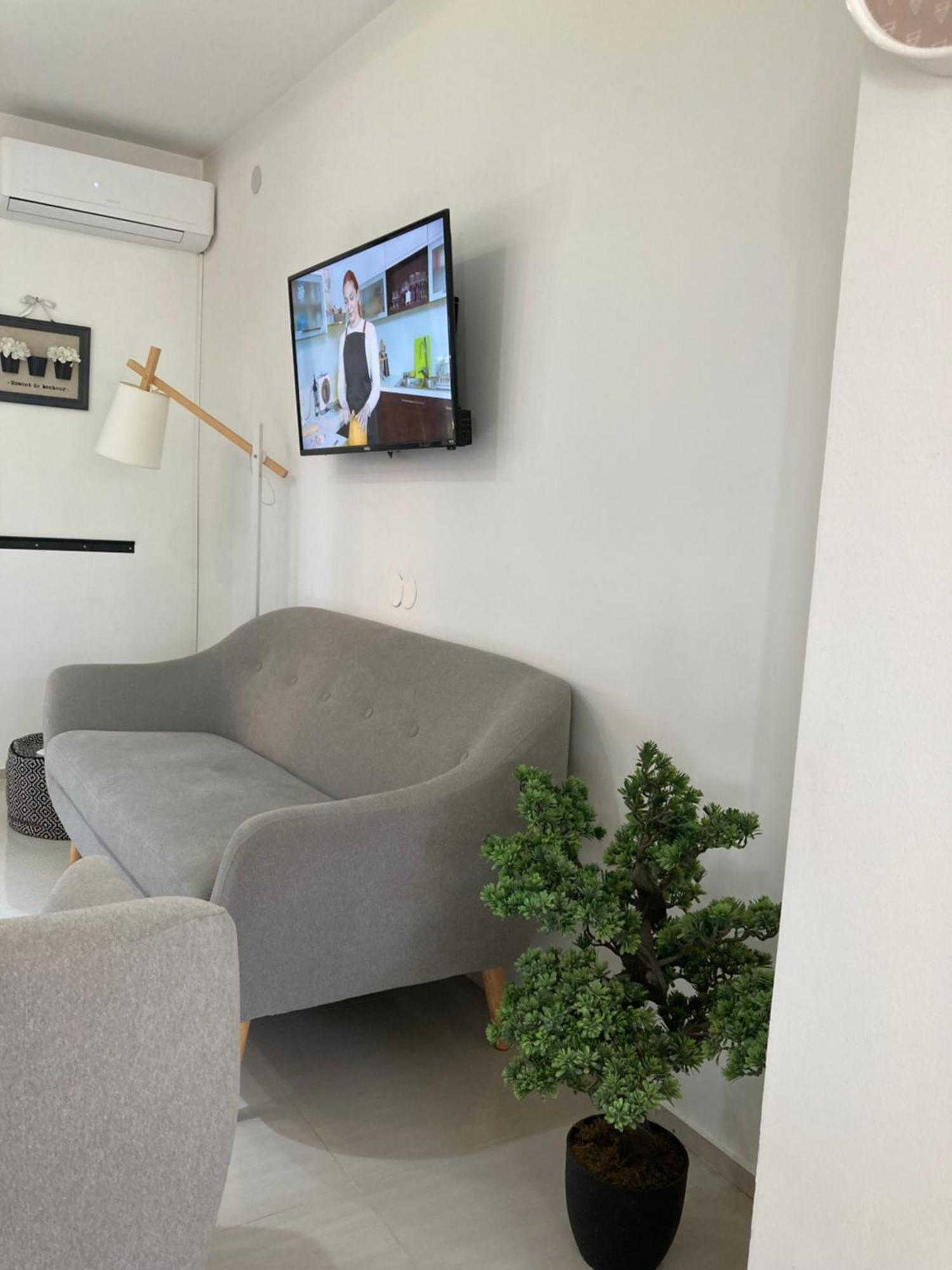 Apartman Sonas With Free Private Parking Karlovac Luaran gambar