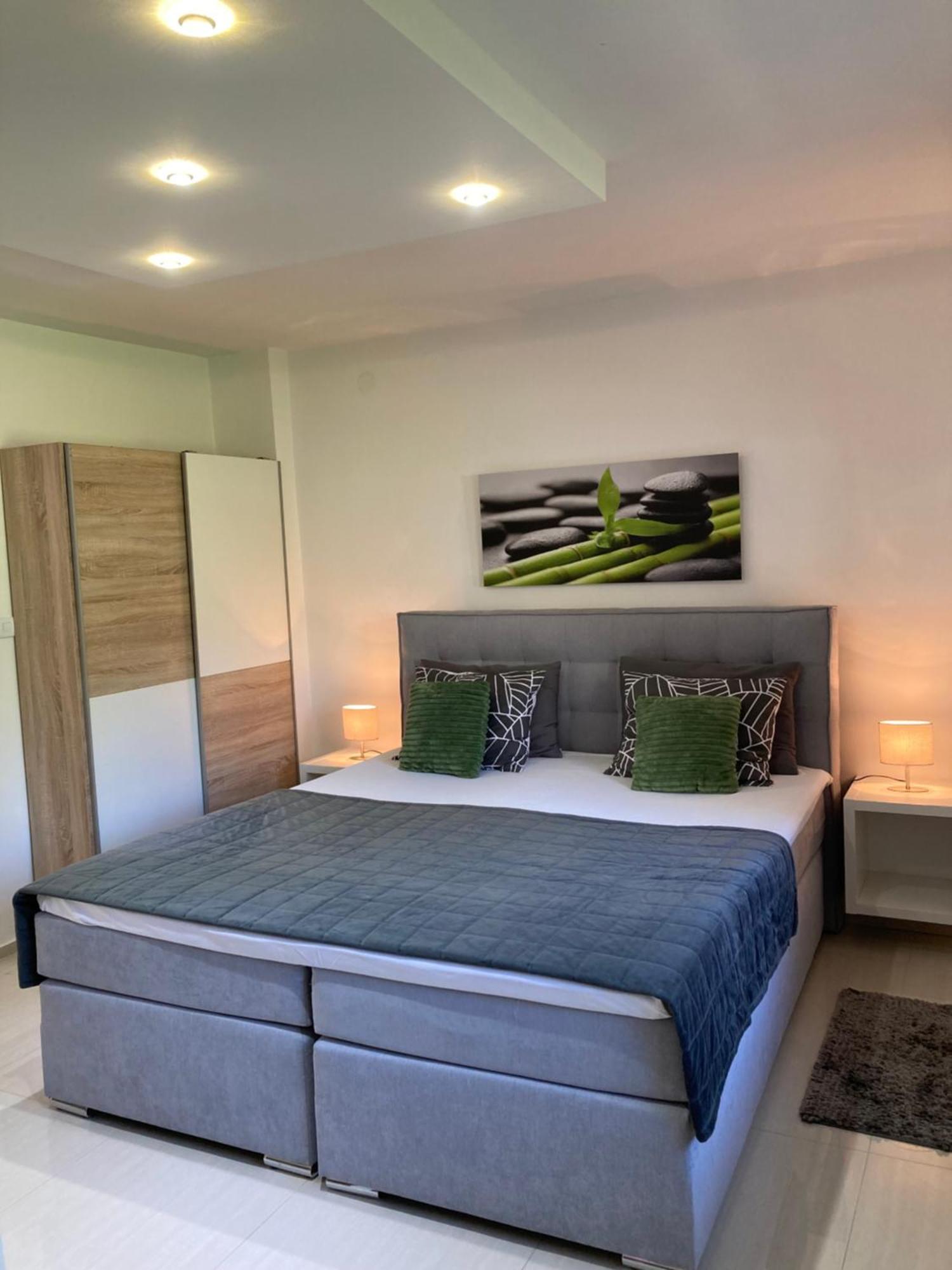 Apartman Sonas With Free Private Parking Karlovac Luaran gambar